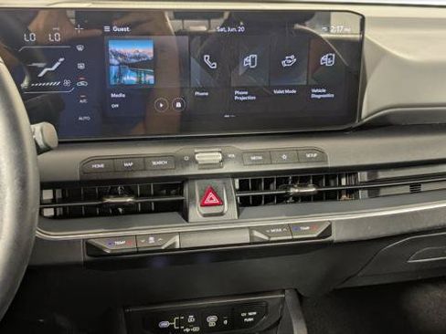 Used 2025 Kia K4 EX FWD image 27