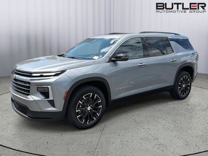 New 2026 Chevrolet Traverse LT w/ Sun and Wheel Package