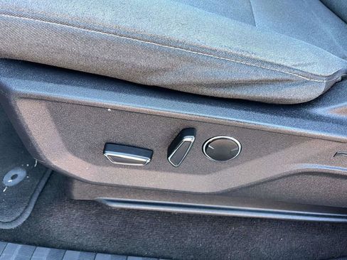 Used 2021 Ford F150 XLT w/ Equipment Group 302A High image 19