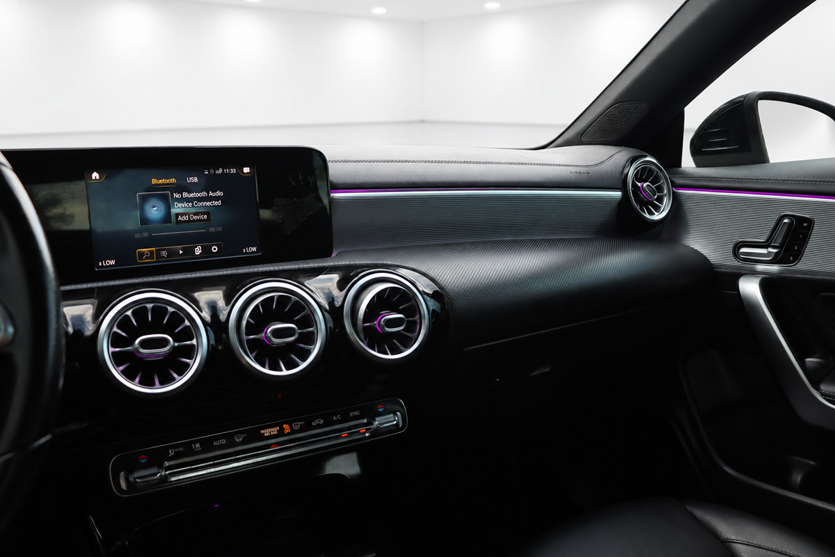 Used 2020 Mercedes-Benz CLA 250 image 30