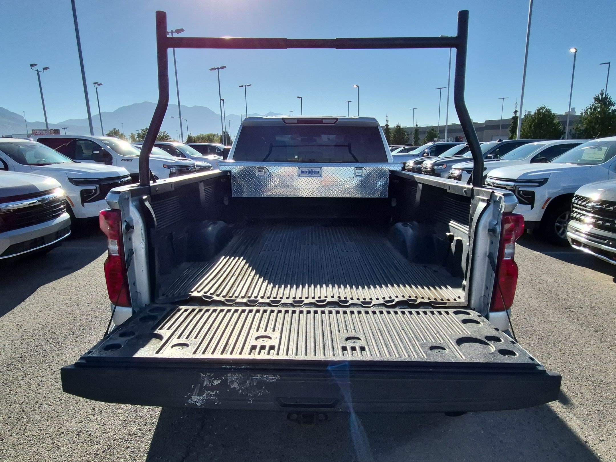 Used 2020 Chevrolet Silverado 3500 W/T w/ Z71 Off-Road Package AWD/4WD image 27