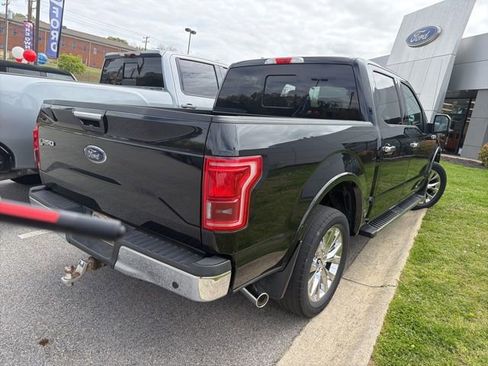 Used 2017 Ford F150 Lariat image 10
