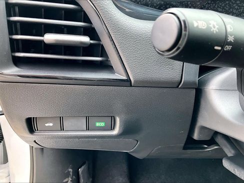 New 2026 Nissan Sentra S w/ Floor Mat Package image 15