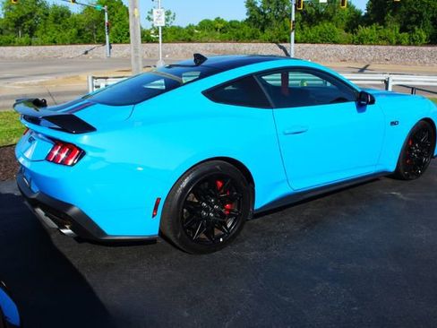 Used 2024 Ford Mustang GT Premium w/ GT Performance Package RWD image 21