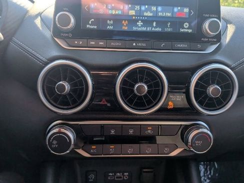 Used 2025 Nissan Sentra SV FWD image 21