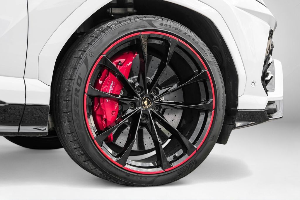 Used 2022 Lamborghini Urus AWD/4WD image 66