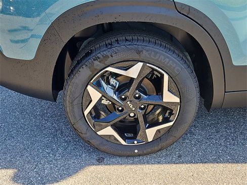 New 2026 Kia Seltos EX image 5