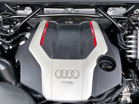 Used 2018 Audi SQ5 Prestige AWD/4WD image 31