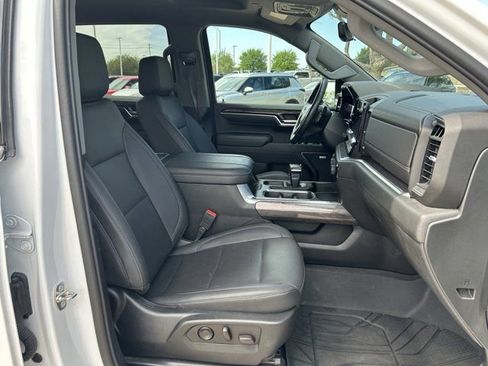 Used 2023 Chevrolet Silverado 1500 LTZ w/ Technology Package AWD/4WD image 30