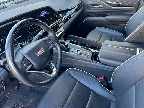 Used 2023 Cadillac Escalade Sport image 10