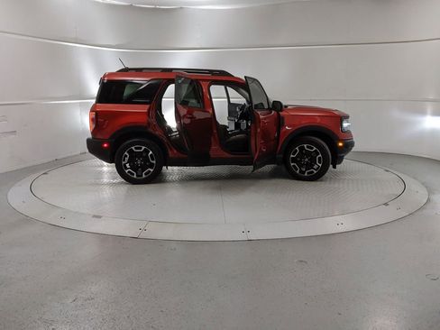 Certified 2023 Ford Bronco Sport Outer Banks w/ Tech Package image 8