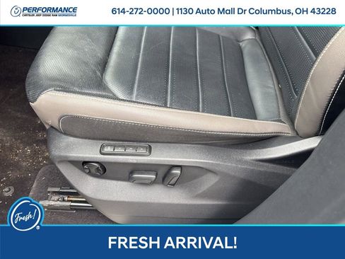 Used 2021 Volkswagen Atlas Cross Sport SEL image 18