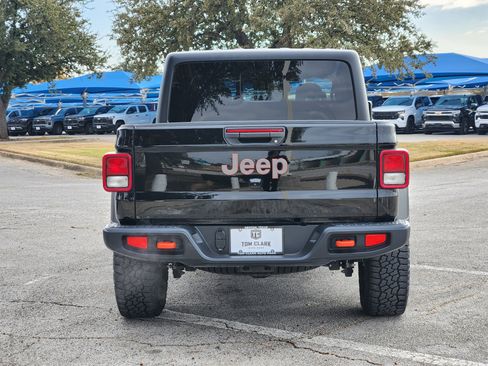 Used 2023 Jeep Gladiator Mojave image 6