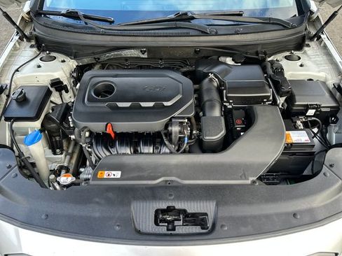 Used 2017 Hyundai Sonata Sport w/ Value Edition Package 02 image 30