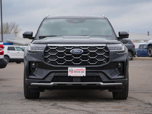 New 2026 Ford Explorer Platinum w/ LUX Leather Package AWD/4WD image 9