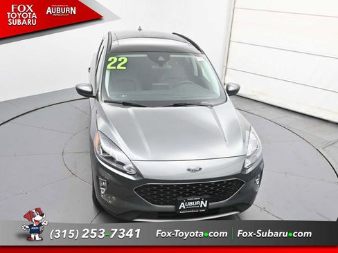 Used 2022 Ford Escape SEL w/ Technology Package FWD image 29