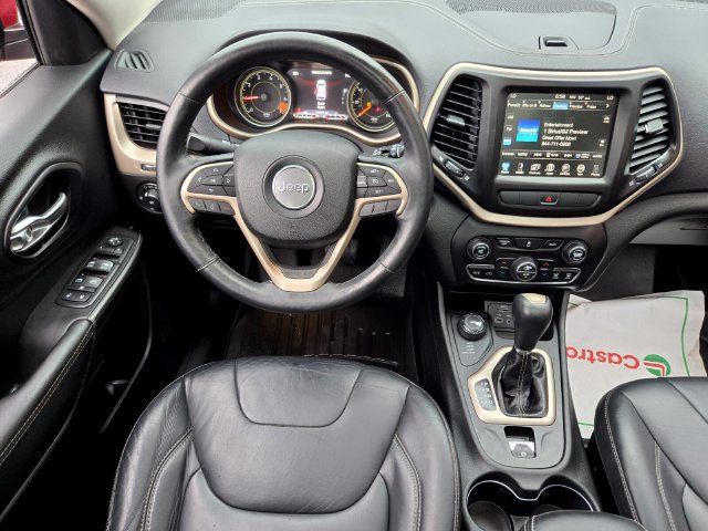 Used 2015 Jeep Cherokee Limited AWD/4WD image 15