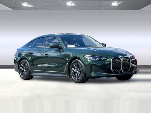 Used 2023 BMW i4 eDrive35 w/ Premium Package RWD image 7