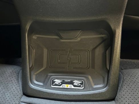Used 2021 Chevrolet Camaro ZL1 RWD image 32