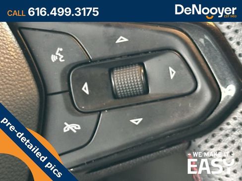 Certified 2023 Chevrolet TrailBlazer RS w/ Convenience Package image 15