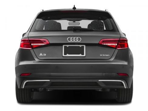 Used 2017 Audi A3 e-tron Prestige w/ Prestige Package image 5