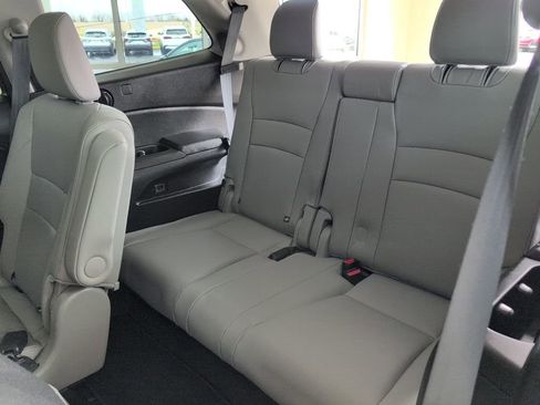 Used 2018 Honda Pilot Elite image 36