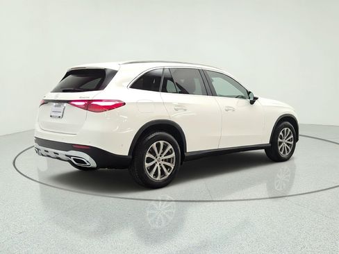 Certified 2026 Mercedes-Benz GLC 300 4MATIC image 5