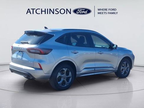 Certified 2024 Ford Escape ST-Line w/ Tech Pack #1 AWD/4WD image 4