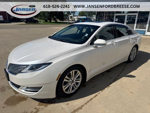 Used 2016 Lincoln MKZ w/ Equipment Group 300A Reserve FWD image 3