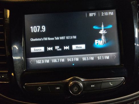 Used 2017 Chevrolet Trax LT FWD image 25