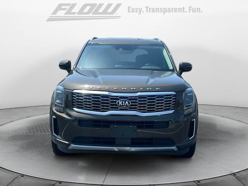 Used 2020 Kia Telluride S FWD image 3
