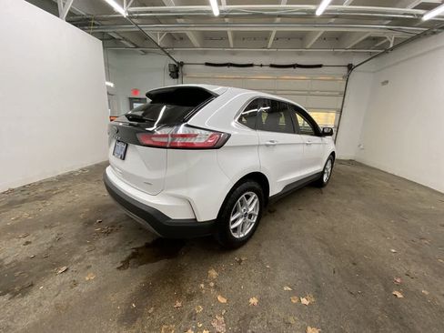 Used 2021 Ford Edge SEL image 6