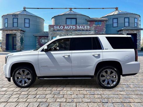 Used 2019 GMC Yukon SLT image 2