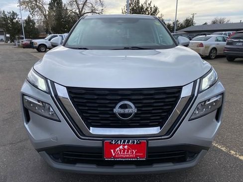 Used 2023 Nissan Rogue SV image 8