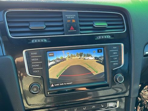 Used 2017 Volkswagen GTI Autobahn image 12