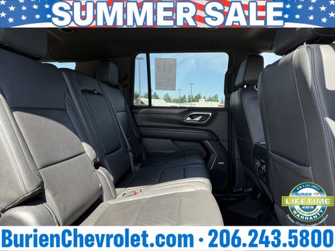Used 2022 Chevrolet Suburban Z71 AWD/4WD image 26