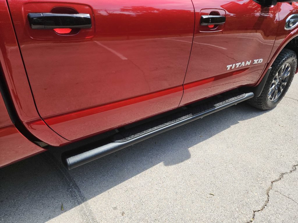 Used 2017 Nissan Titan PRO-4X AWD/4WD image 11