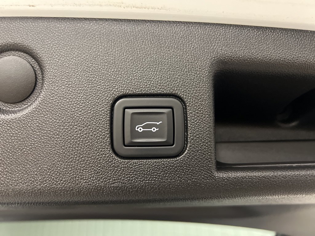 Certified 2023 Chevrolet Equinox LT AWD/4WD image 8