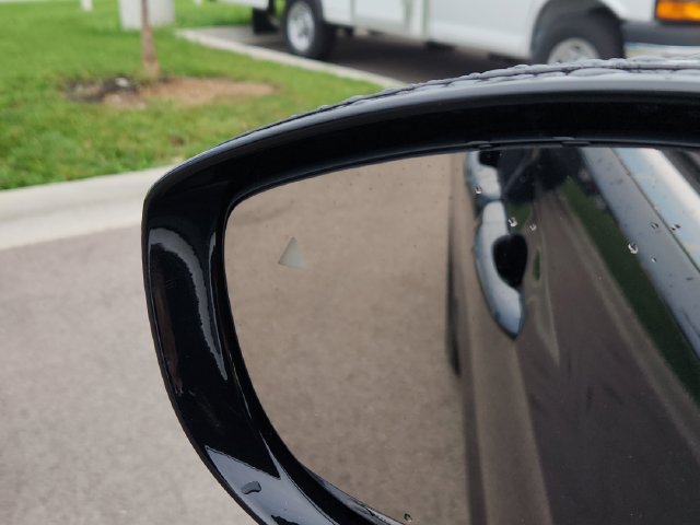 Used 2024 Chrysler Pacifica Touring FWD image 38