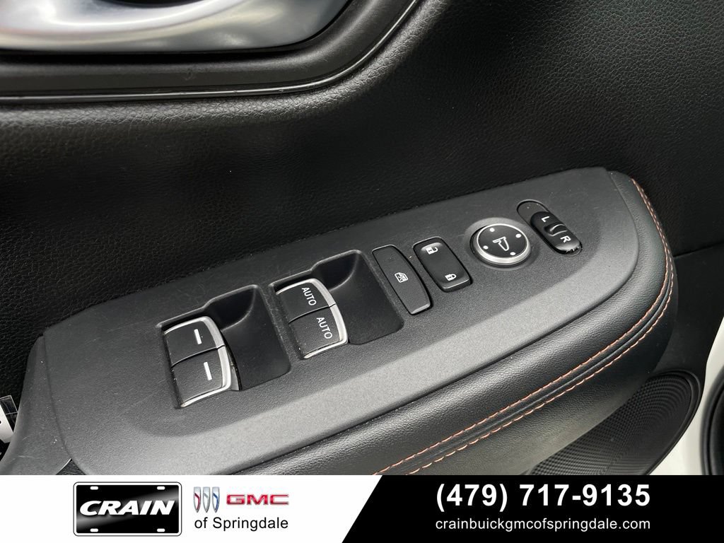 Used 2023 Honda HR-V Sport image 12