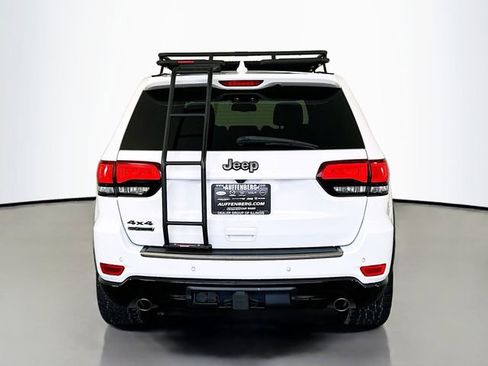 Used 2016 Jeep Grand Cherokee Limited 75th Anniversary AWD/4WD image 6