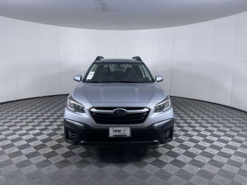 Used 2022 Subaru Outback Premium image 27
