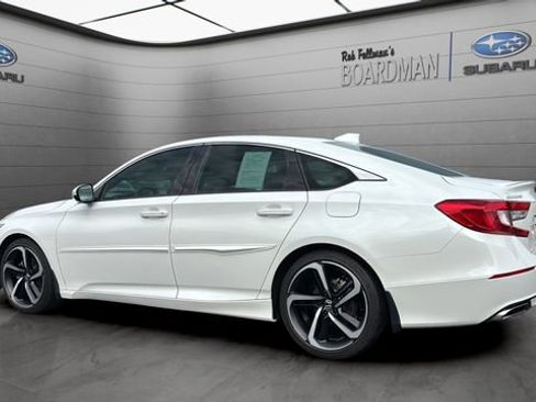 Used 2018 Honda Accord Sport image 8