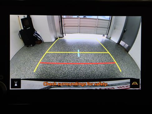 Used 2024 Toyota RAV4 XLE FWD image 21