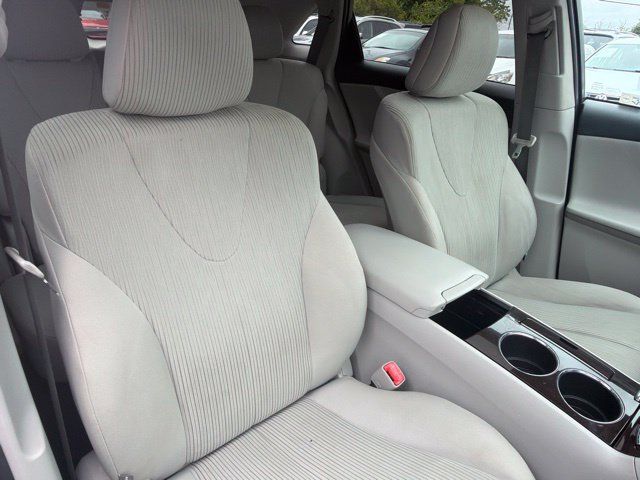 Used 2010 Toyota Venza AWD image 31