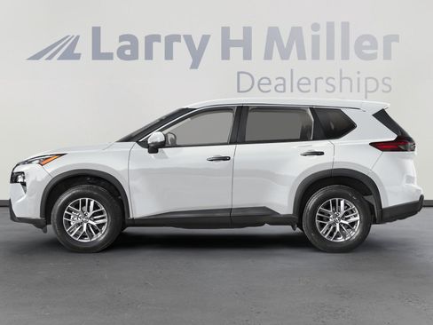 New 2026 Nissan Rogue S FWD image 3