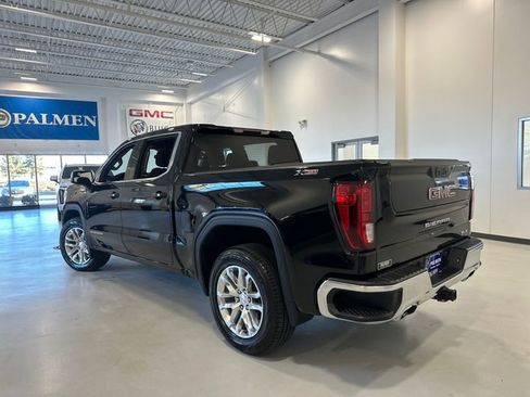 Used 2021 GMC Sierra 1500 SLE w/ X31 Off-Road Package image 12
