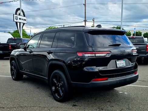 Certified 2023 Jeep Grand Cherokee L Laredo AWD/4WD image 6