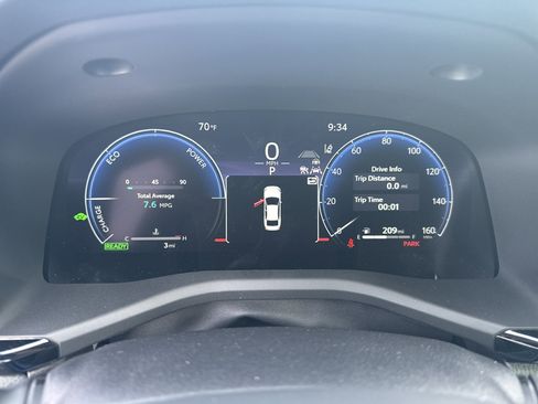 New 2026 Toyota Camry XLE AWD/4WD image 17