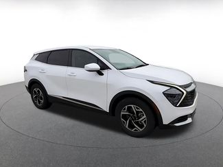 Used 2025 Kia Sportage LX video 2